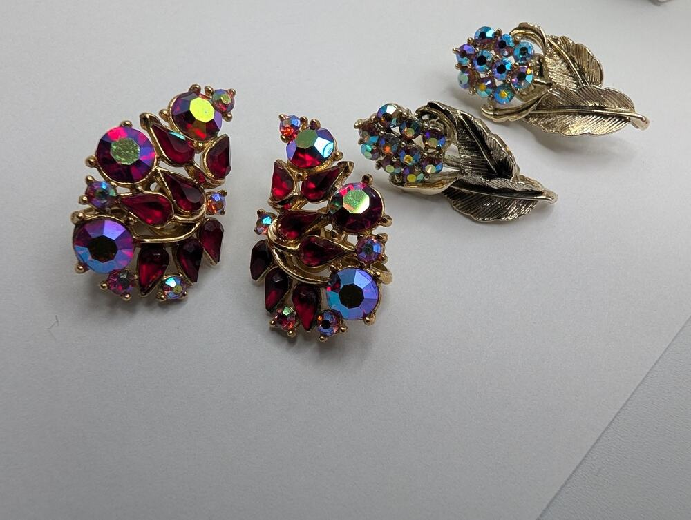 Vintage TRIFARI Clip On Earrings Lot Red Rhinestone AB & Gold Tone Leaf